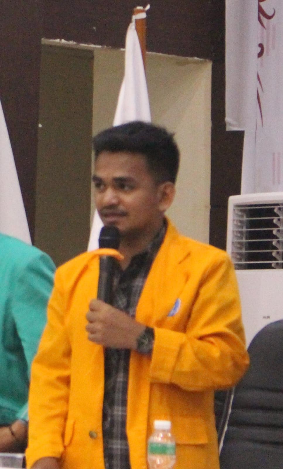 Soroti Asphalt Mixing Plant PT. Bangkit Lolibu Perkasa, Hairun nyatakan Penolakan bersyarat
